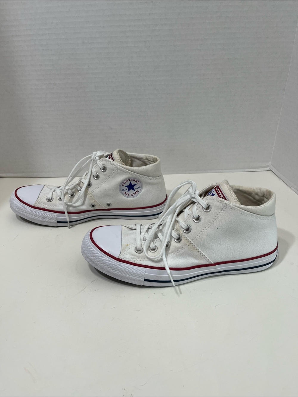 CONVERSE Chuck Taylor All Star Madison Mid Top Sneakers shoes women’s size 9